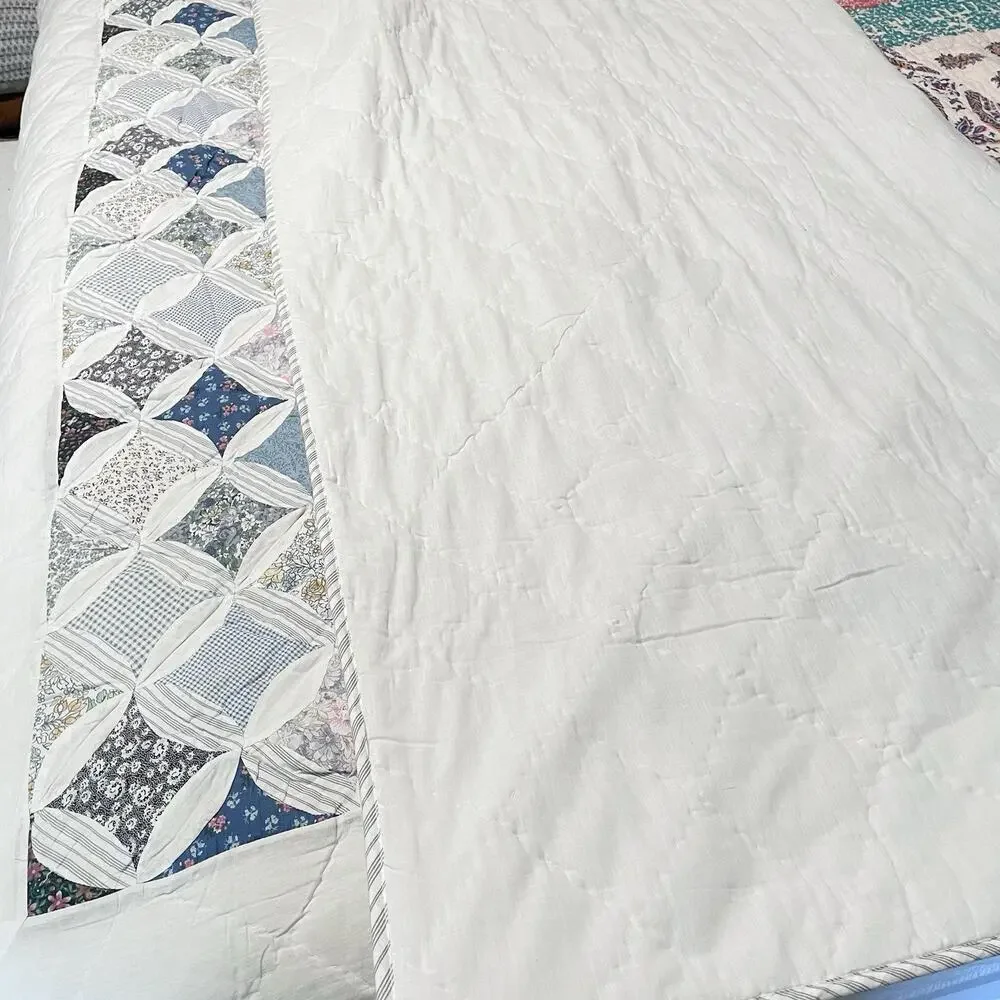 Vintage 1994 Cathedral Window Quilt White Blue Patchwork Floral 86 X 86